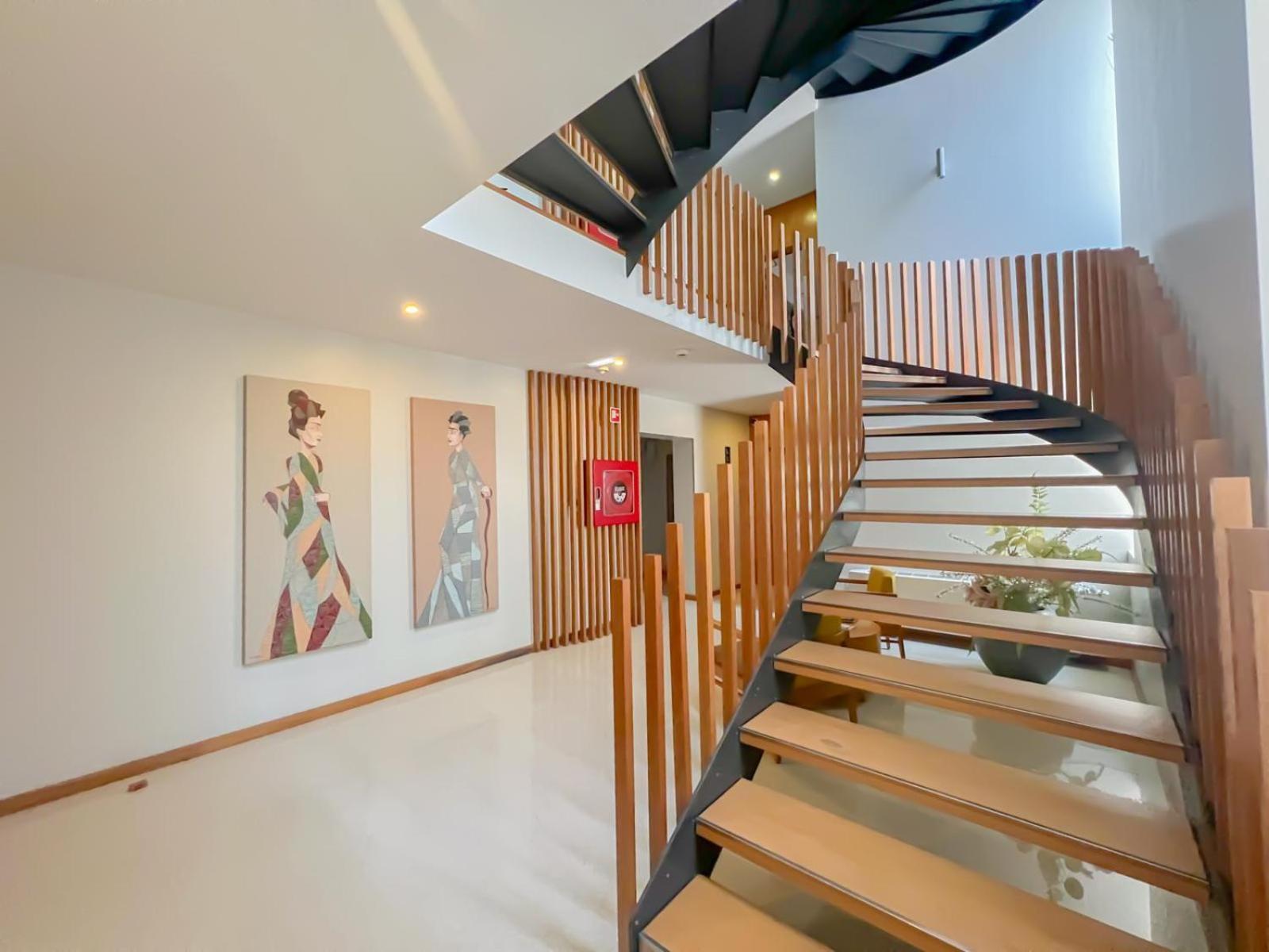 Villa Prime Hotel Vila Nova de Famalicão エクステリア 写真